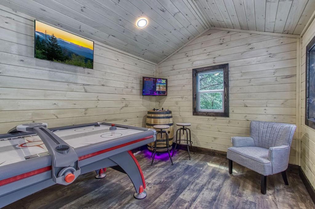 Tranquility Hollow, Indoor Pool, Game Room, 1089 Free Tickets Each Paid Day, Dollywood And More! Sevierville Exterior photo