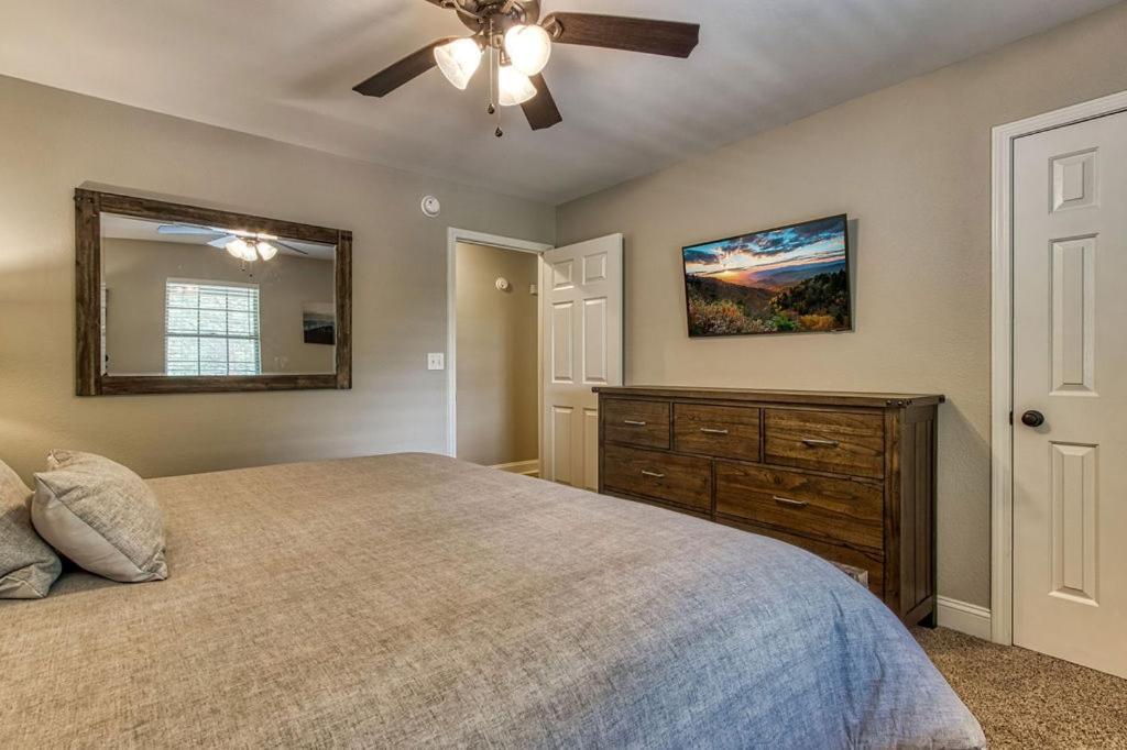 Tranquility Hollow, Indoor Pool, Game Room, 1089 Free Tickets Each Paid Day, Dollywood And More! Sevierville Exterior photo