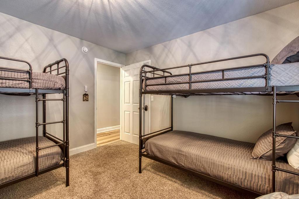Tranquility Hollow, Indoor Pool, Game Room, 1089 Free Tickets Each Paid Day, Dollywood And More! Sevierville Exterior photo